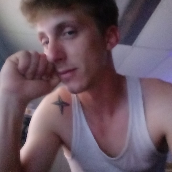 Meet your Posher, Nick - Picture 1 of 1